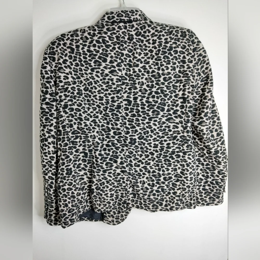 Zadig & Voltaire (Size 36) Animal Print Button Interior Lined LS Blazer Jacket